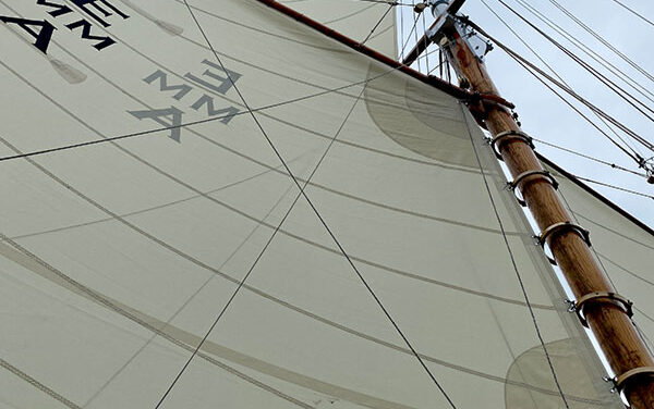 Raising the topsail