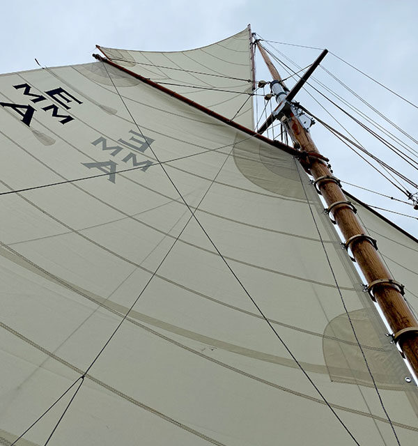 Raising the topsail